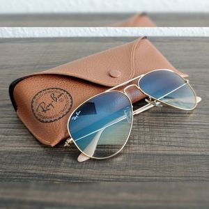 Ray-Ban aviators